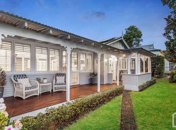 12 Taringha Street, Blaxland, NSW 2774