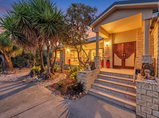 3 Maike Drive, Urraween, Qld 4655