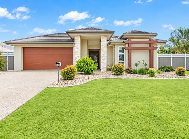 7 Dugong Avenue, Pialba, Qld 4655