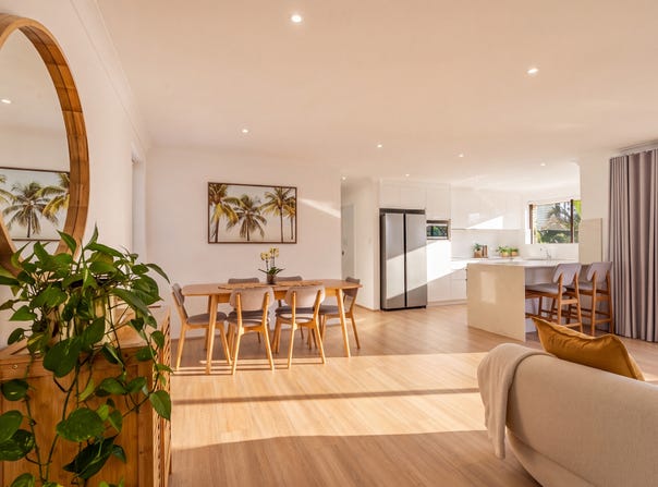 8/15 Mermaid Avenue, Mermaid Beach, Qld 4218
