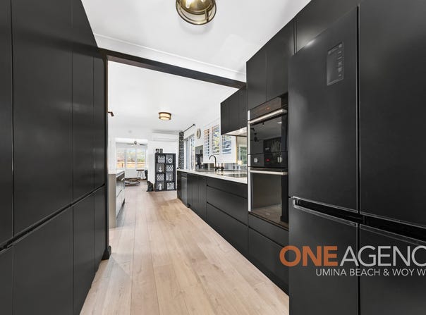 27 Breeze Street, Umina Beach, NSW 2257