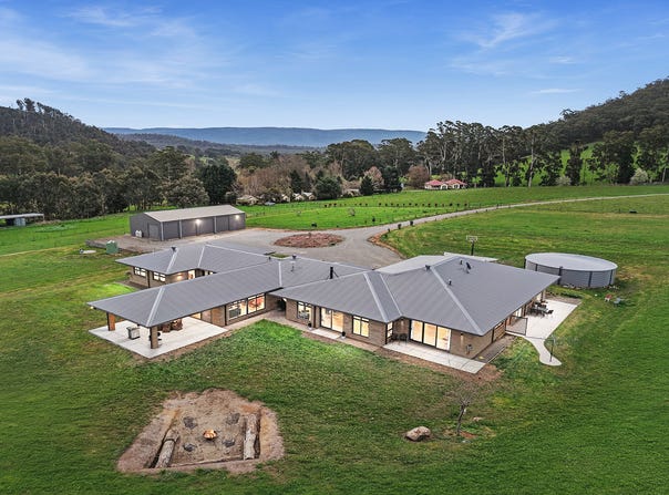 52 Maryton Lane, Marysville, Vic 3779