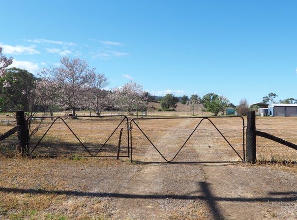 8 Cunningham Street, Bingara, NSW 2404