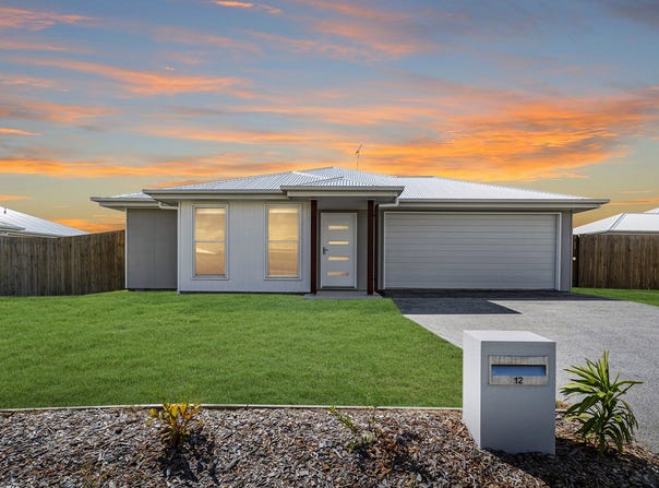 12 Martina Court, Pialba, Qld 4655