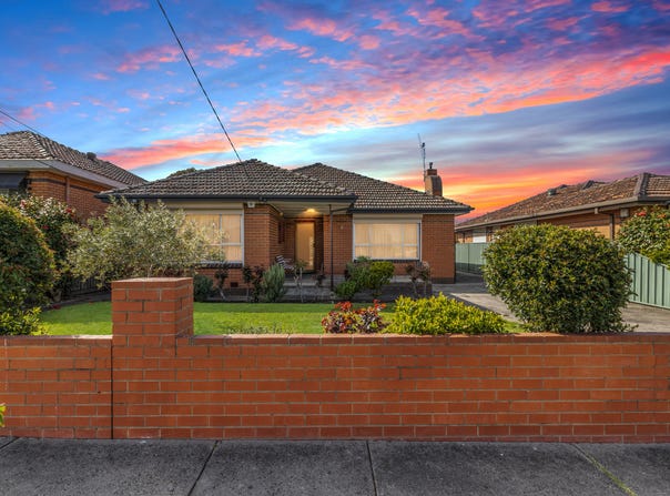 8 Johnson Street, Thomastown, Vic 3074