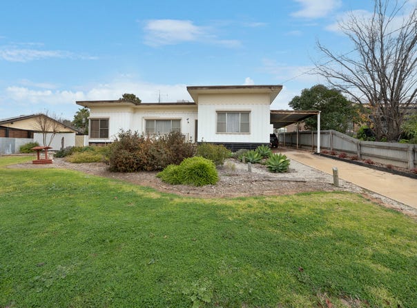 16 Hayes Hill Road, Nyah, Vic 3594