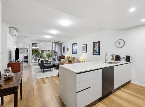 2211/42 Laver Drive, Robina, Qld 4226