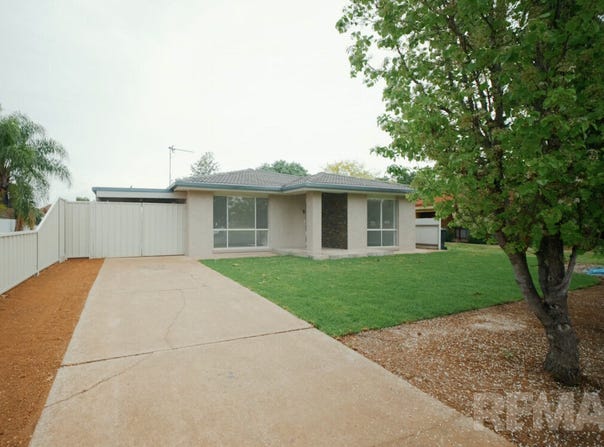 1/11 Wiradjuri Crescent, Wagga Wagga, NSW 2650