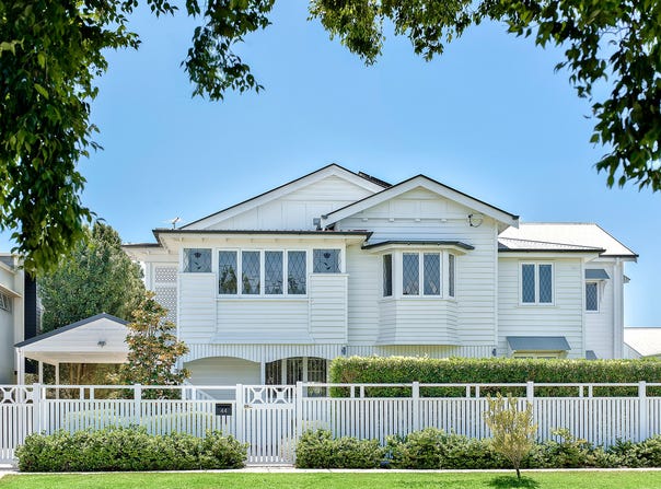 44 Twelfth Avenue, Kedron, Qld 4031