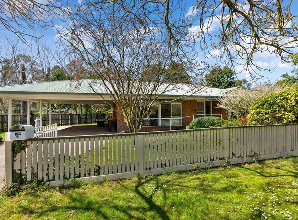 4 Kitchen Street, Mansfield, Vic 3722