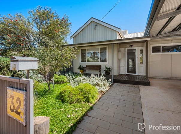 32 Campbell Street, Lamington, WA 6430