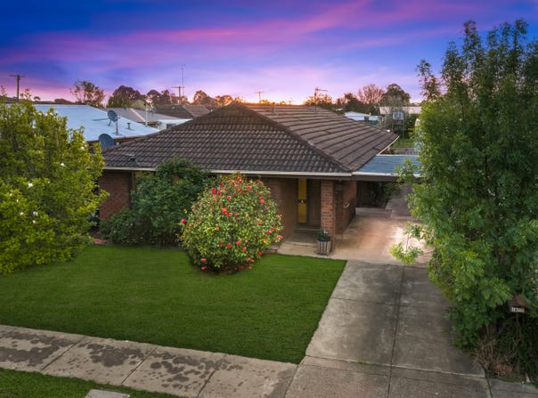 28 Alfred Street, Sebastopol, Vic 3356
