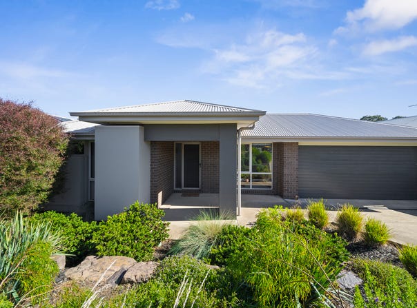 8 Stringybark Street, Mansfield, Vic 3722
