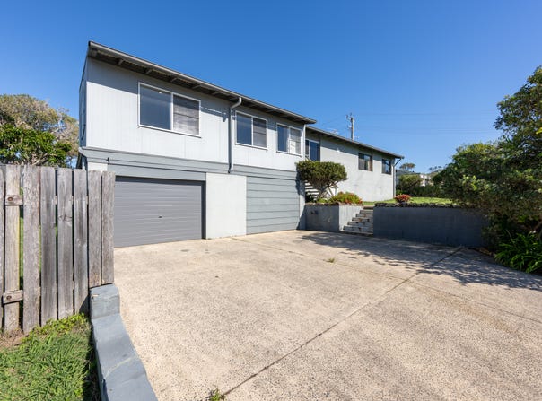23 Eileen Drive, Corindi Beach, NSW 2456