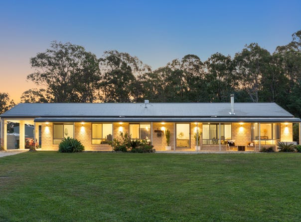 20 Grevillea Place, Swan Bay, NSW 2471