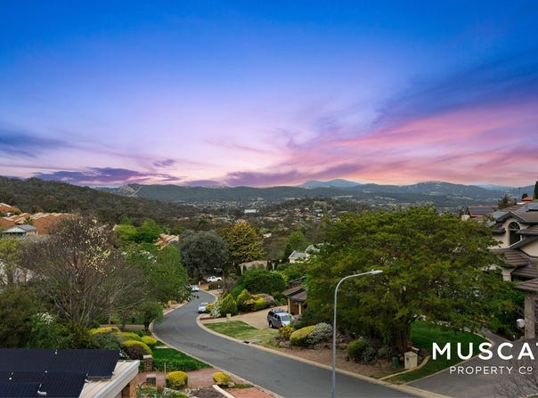 33 Sparkes Close, Fadden, ACT 2904