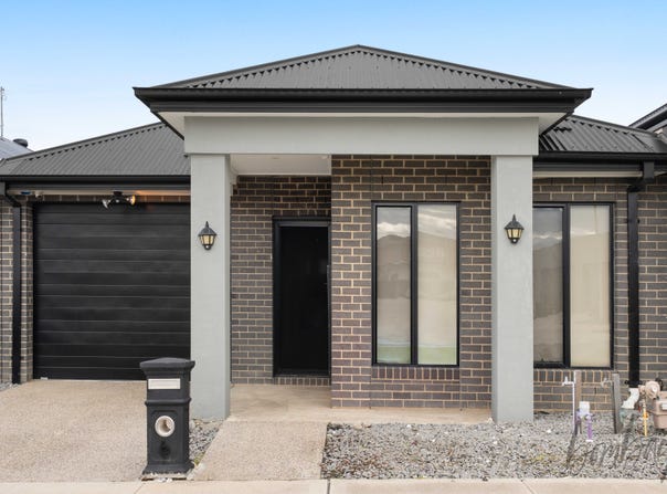 6 Frangipani Way, Mickleham, Vic 3064