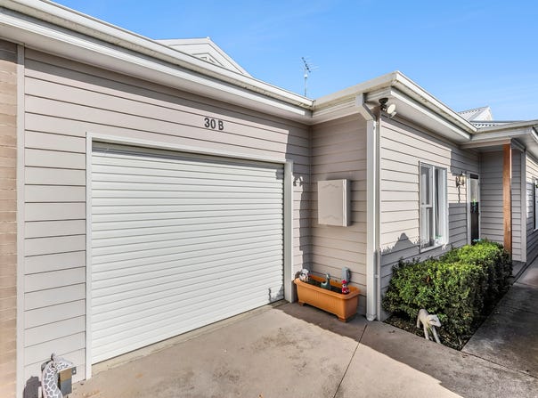 30B Charlotte Avenue, Newcomb, Vic 3219