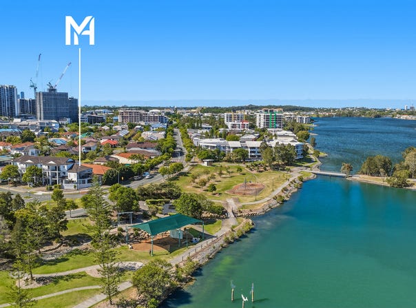 1/34 North Shore Avenue, Varsity Lakes, Qld 4227