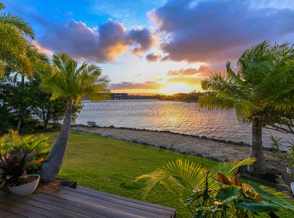 3 Pearl Beach Drive, Helensvale, Qld 4212
