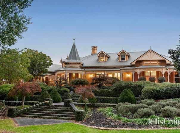 5 Lakeside Drive, Lower Plenty, Vic 3093