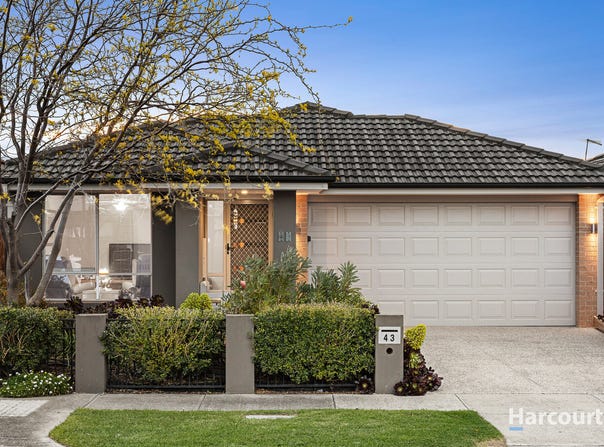 43 Clairwood Avenue, Pakenham, Vic 3810