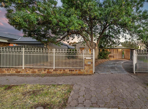 17 Leander Crescent, Greenacres, SA 5086