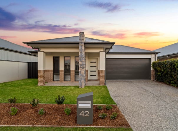 42 Cooper Crescent, Jimboomba, Qld 4280
