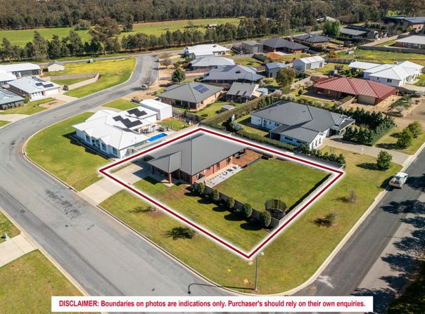 12 William Kelly Drive, Coolamon, NSW 2701