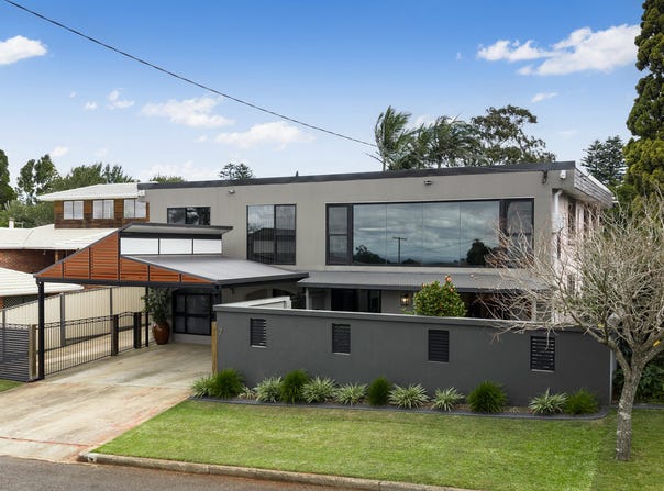 7 Bingara Street, Mount Lofty, Qld 4350