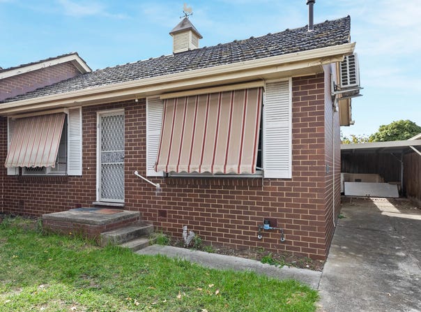 3/2 Oleander Drive, St Albans, Vic 3021
