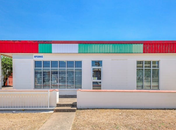 8 & 9, 99 Reichardt Rd, Winnellie, NT 0820