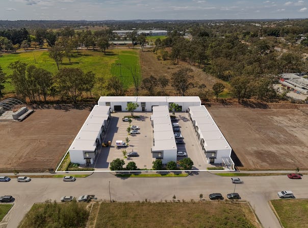 5 Winston Place, Riverview, Qld 4303