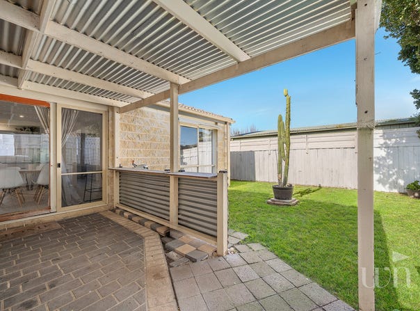 4/9 Peddle Street, Bittern, Vic 3918