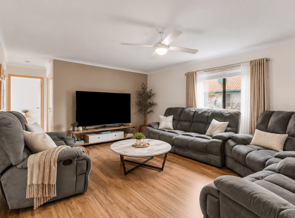 7/3 Ahern Street, Labrador, Qld 4215