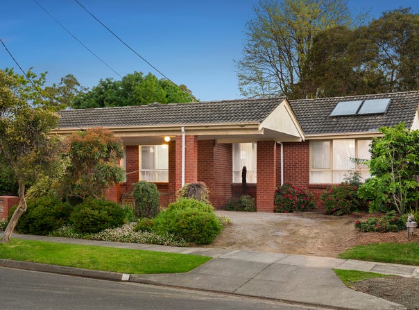 8 Sykes Avenue, Ferntree Gully, Vic 3156