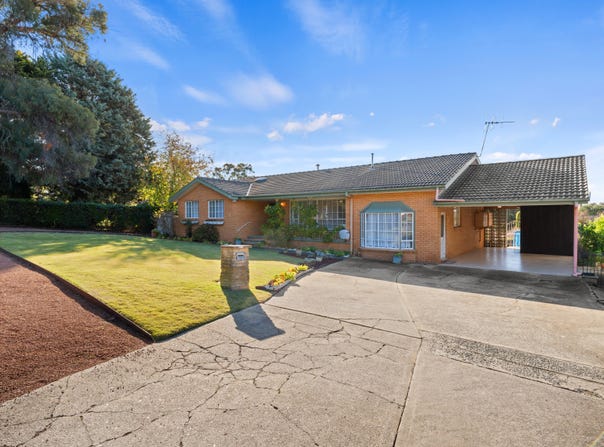 56 Mackellar Crescent, Cook, ACT 2614