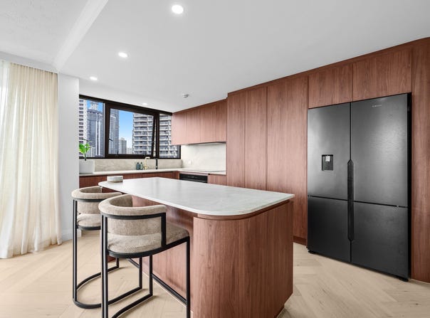 37/5 Admiralty Drive, Surfers Paradise, Qld 4217