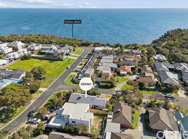 5 Coral Road, Mornington, Vic 3931