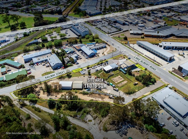 24 Lake Albert Road, Kooringal, Wagga Wagga, NSW 2650