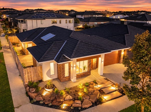 1 Briggs Street, Clyde North, Vic 3978