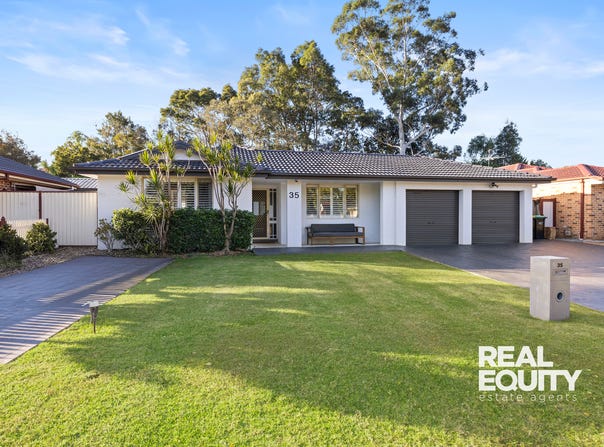 35 Wombeyan Court, Wattle Grove, NSW 2173