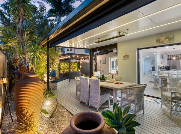 80/88-98 Limetree Parade, Runaway Bay, Qld 4216