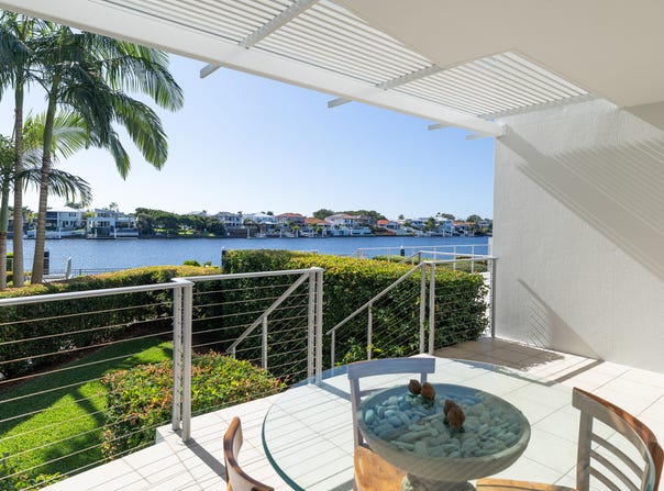 5/7 Grand Parade, Parrearra, Qld 4575