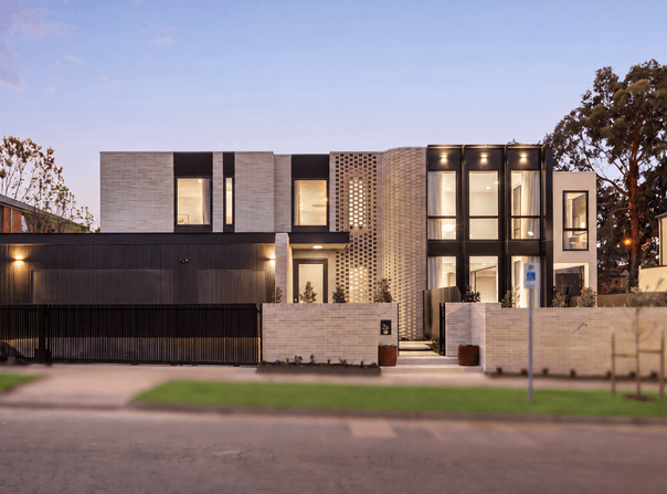 2B Alandale Avenue, Balwyn, Vic 3103