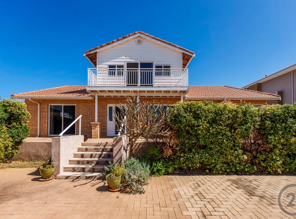 14 Peppertree Close, Wannanup, WA 6210
