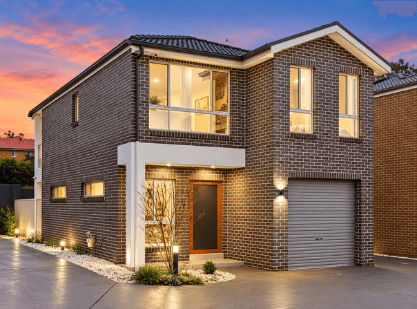 8 Koolatong Glade, Quakers Hill, NSW 2763