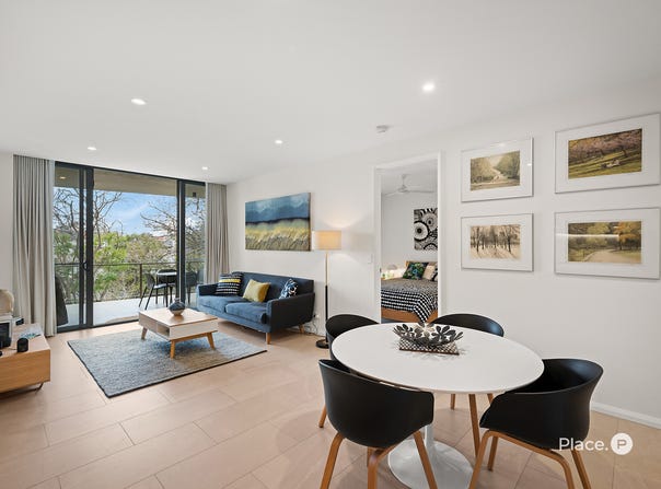 306/131 Sir Fred Schonell Drive, St Lucia, Qld 4067