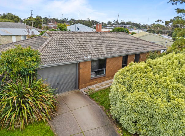 4 Regency Drive, Mount Clear, Vic 3350