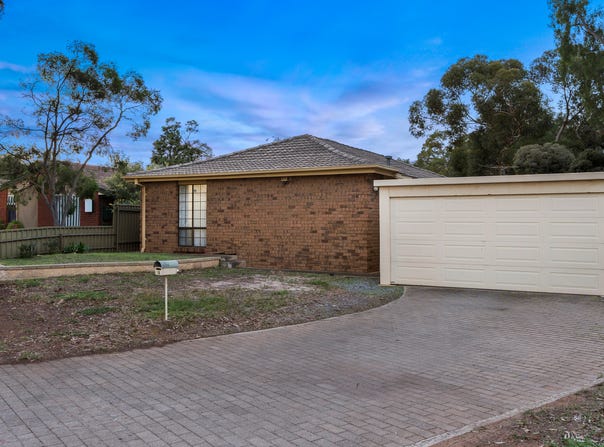 18 Rotterdam Road, Salisbury Downs, SA 5108